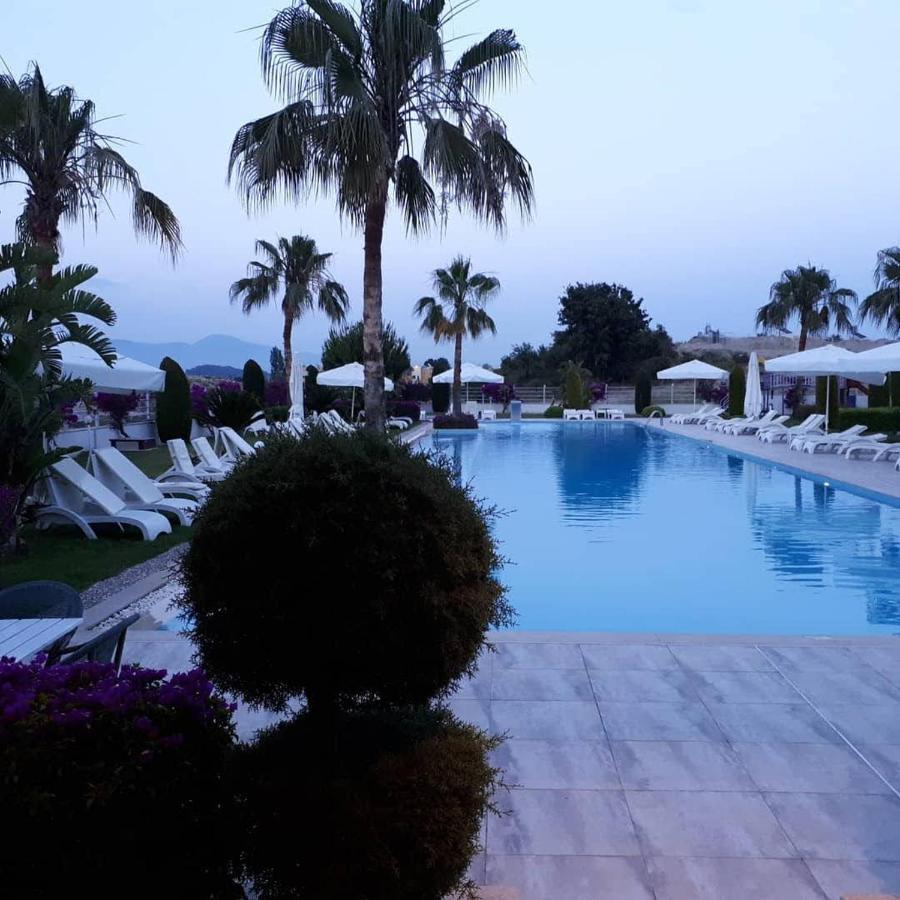 Babylon Luxury Villa With Private Pool And Indoor Heated Pool Side Buitenkant foto