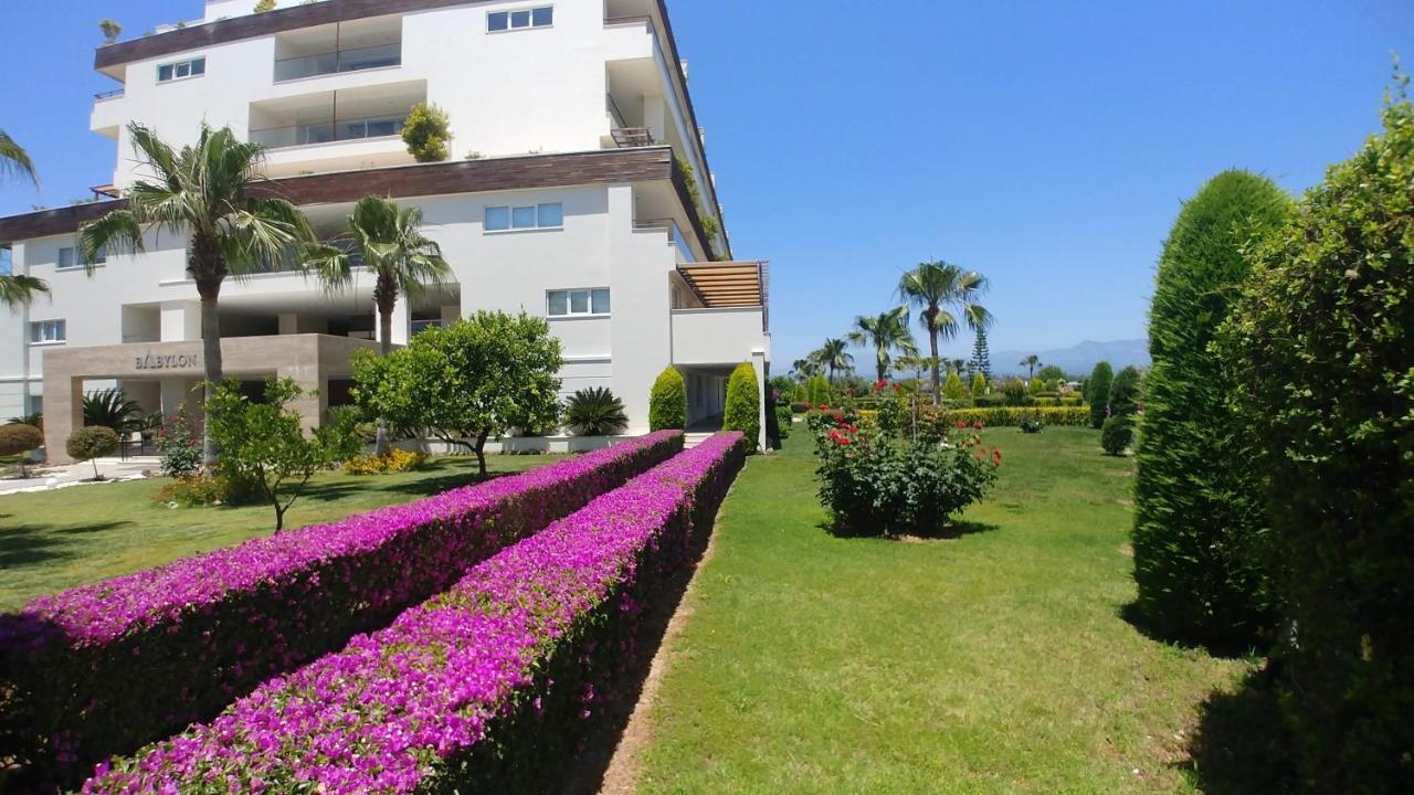 Babylon Luxury Villa With Private Pool And Indoor Heated Pool Side Buitenkant foto