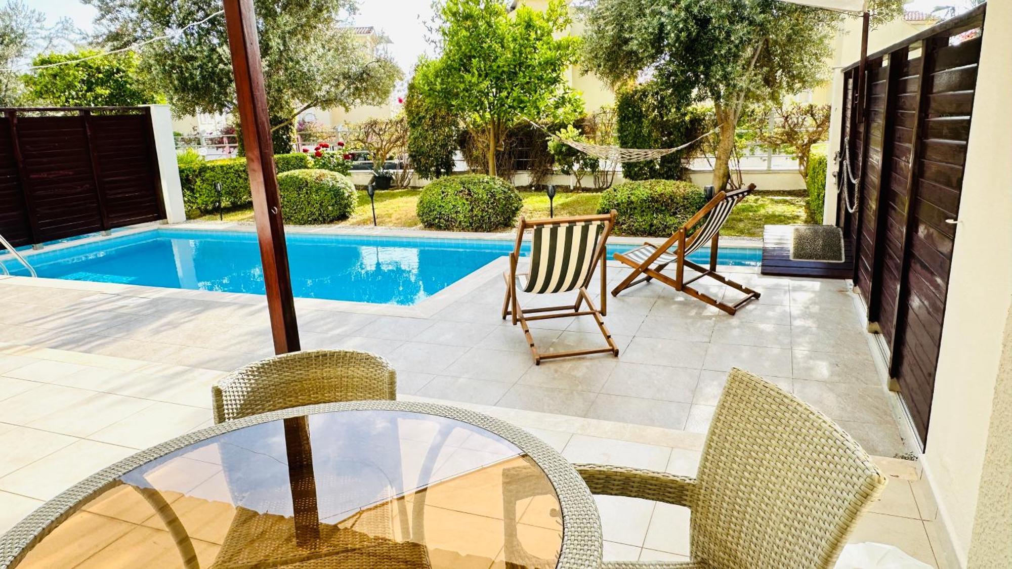 Babylon Luxury Villa With Private Pool And Indoor Heated Pool Side Buitenkant foto
